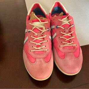 Ecco sneakers size 40